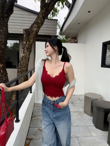 【Z829764】附胸墊V領蕾絲邊美背背心
