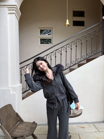 【Z829856】毛毛領連帽外套喇叭褲套裝