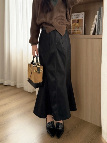 【Z829892】高腰褶皺設計PU皮魚尾裙