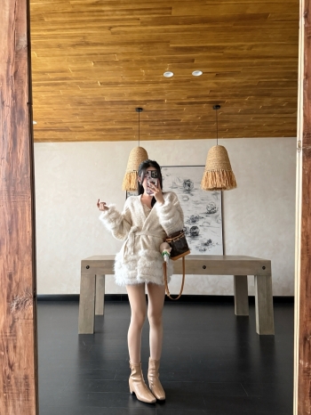 【Z829897】毛絨絨拼接綁帶針織外套