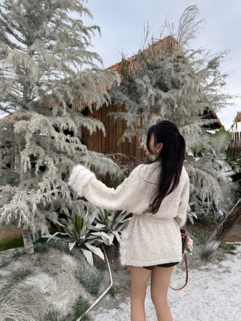 【Z829897】毛絨絨拼接綁帶針織外套