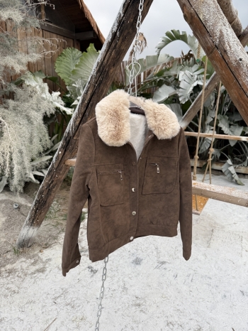 【Z829913】毛領釘釦霧皮加絨夾克外套