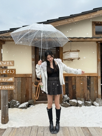 【Z829900】學院風毛呢繫繩百摺裙