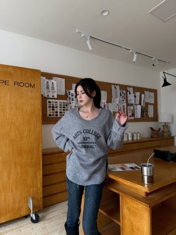 【Z829903】韓系U領字母印花長T