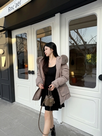 【Z829968】毛領連帽抽繩收腰派克服外套