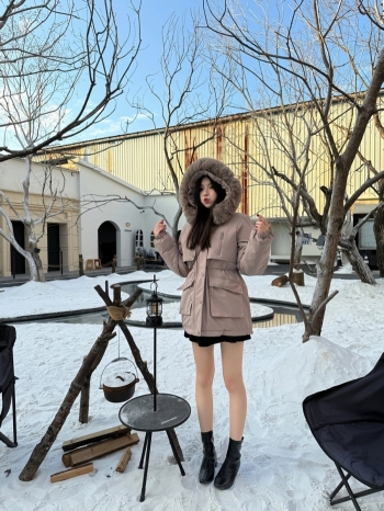 【Z829968】毛領連帽抽繩收腰派克服外套