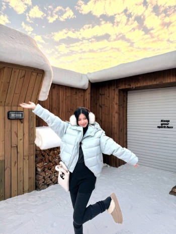 【Z829999】連帽收腰抽繩輕薄石墨稀雲絨外套