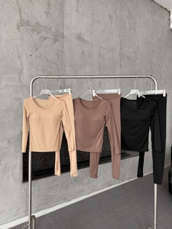 【Z829982】高彈無痕美膚肌底保暖衣套裝