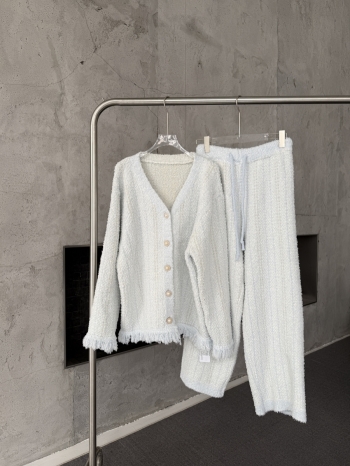 【Z830013】高級感珊瑚絨針織家居服套裝