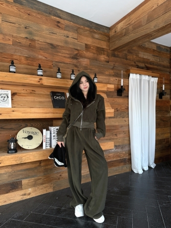 【Z829988】鉚釘加絨連帽休閒褲套裝