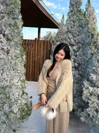 【Z830001】雙排釦仿水貂絨外套三件式套裝