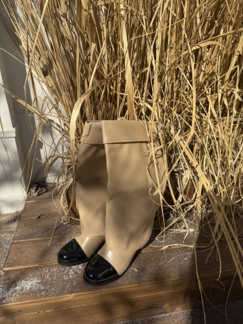 【Z830010】小香風圓頭撞色粗跟褲管靴