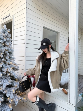 【Z830020】韓系減齡不規則開叉毛呢短裙