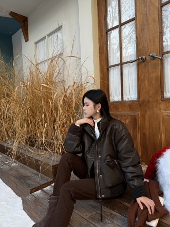 【Z830027】針織拼接立領石墨稀雲絨皮外套