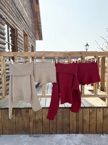 【Z830035】慵懶感一字領露肩針織上衣