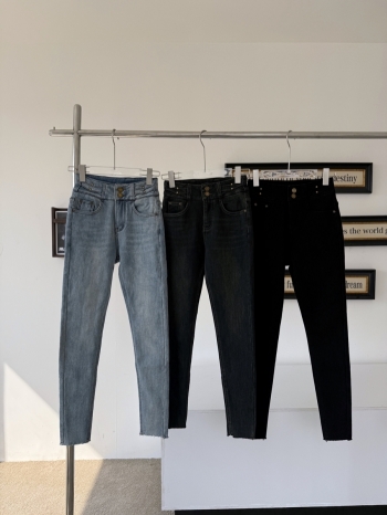 【Z830068】雙釦加絨修身小腳牛仔褲