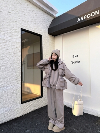 【Z830049】抽繩收腰口袋羽絨背心三件套