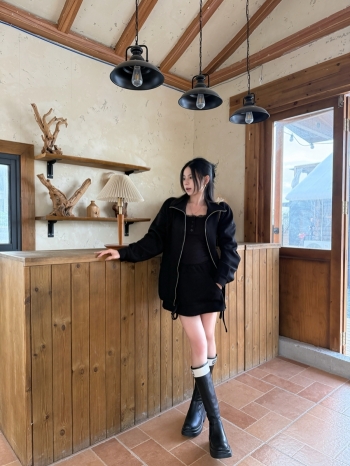 【Z830079】休閒立領拉鍊外套短裙套裝