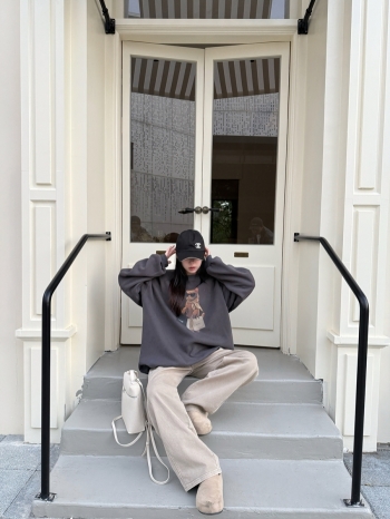 【Z830097】高貴墨鏡貓咪印花圓領長T