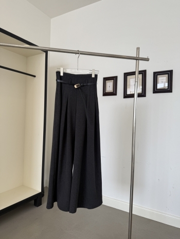 【Z830150】高腰垂感壓摺毛呢闊腿西裝褲