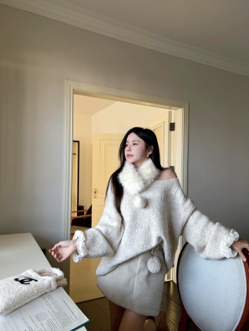 【Z830149】附腰帶毛球毛呢西裝裙褲