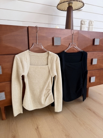 【Z830141】chic假兩件設計方領針織上衣