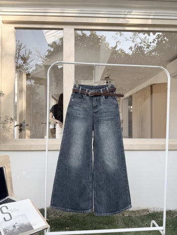 【Z830224】復古水洗做舊磨白牛仔彎刀褲