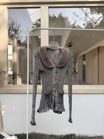 【Z830230】輕熟風毛領拼接波浪花邊針織衫