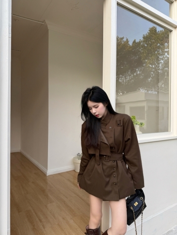 【Z830208】立領單排釦綁帶風衣外套