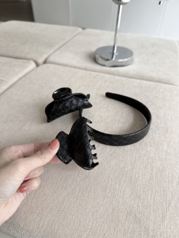 【Z830243】菱格紋皮質髮夾/髮箍(三入組)