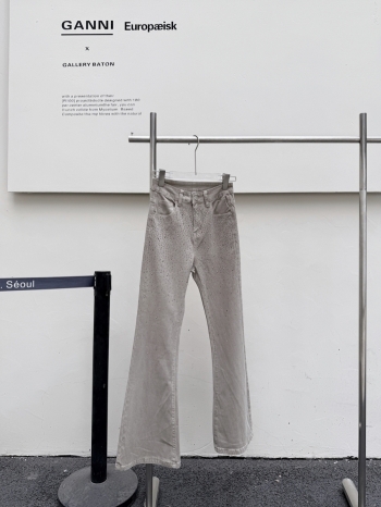 【Z830285】奶茶色爆閃燙鑽微喇牛仔褲