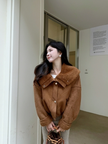 【Z830277】羊羔毛大翻領麂皮絨拉鍊外套