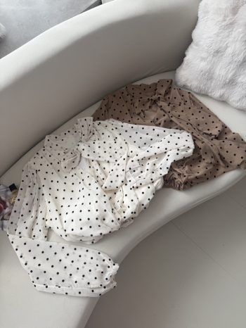 【Z830306】法式波點飄帶蝴蝶結長袖襯衫