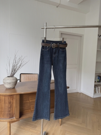 【Z830303】復古身藍彈力微喇牛仔褲(附腰帶)