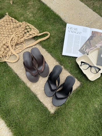 【Z830472】韓系絨面夾腳坡跟涼拖鞋