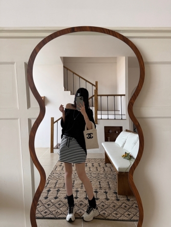 【Z830512】鬆緊腰抽繩撞色條紋短裙