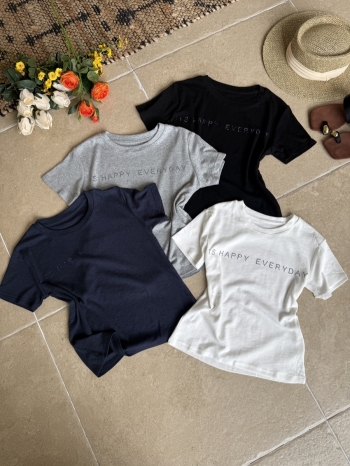 【Z830570】休閒圓領燙鑽字母短T