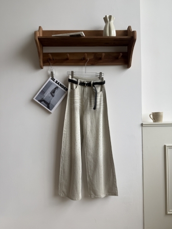 【Z830580】重工燙鑽淺刷色磨白闊腿褲(附腰帶)