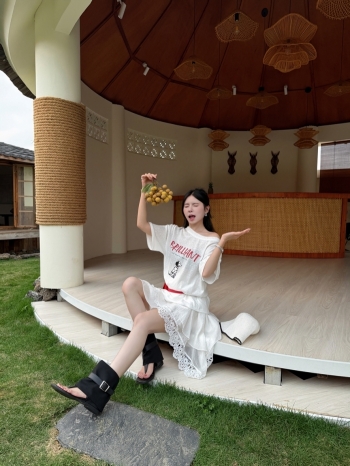 【Z830593】英倫風皮帶釦夾腳露趾涼靴