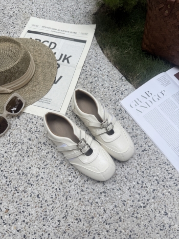 【Z830633】內增高平底方頭雙釦真皮瑪麗珍鞋