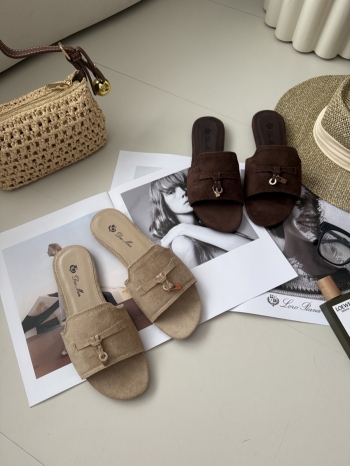 【Z830697】復古老錢流蘇鎖釦平底拖鞋