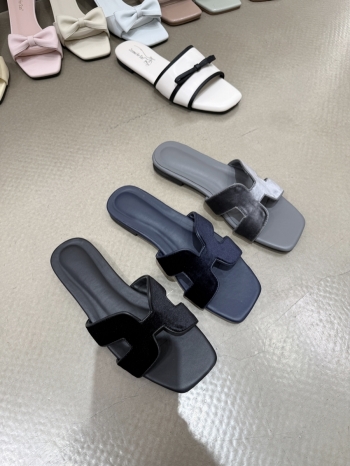 【Z830941】法式高級感絲絨霧面一字平底拖鞋