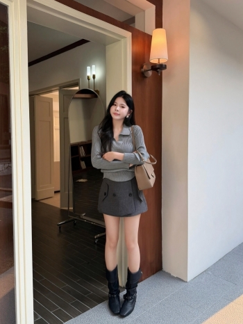【Z831313】雙口袋排釦設計感西裝短裙